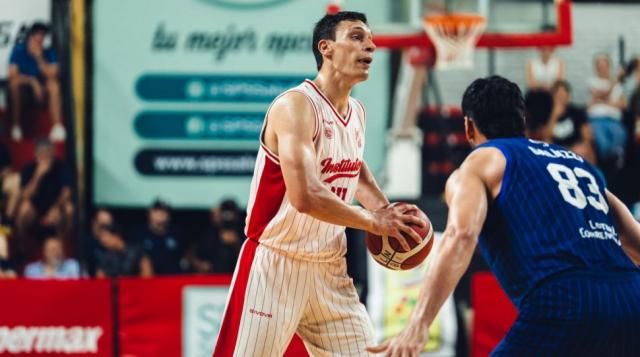 Apareci� Regatas en el Torneo