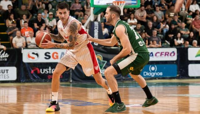 En un partidazo, Instituto cort� con el r�cord de Gimnasia