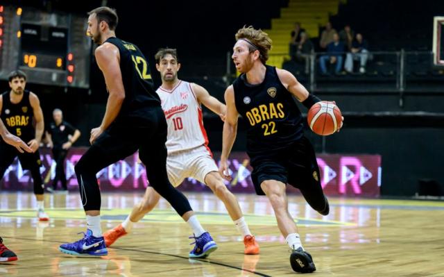 Obras aceler� en el 2do tiempo y se qued� con todo