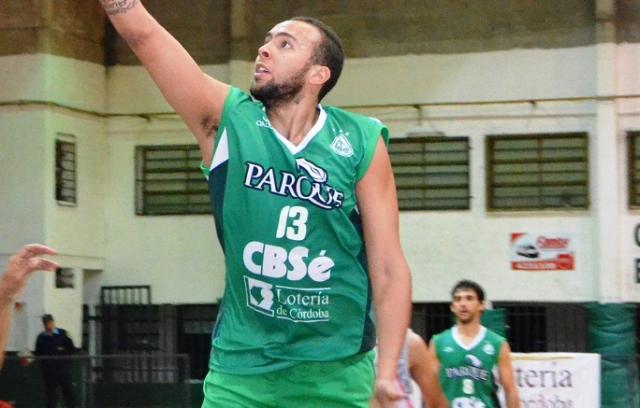 Laur�a baja por un mes en Barrio Parque