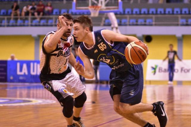 Volvi� a casa y festej�