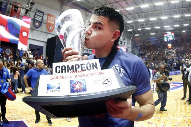 Deck: �Ten�amos una mochila muy grande�