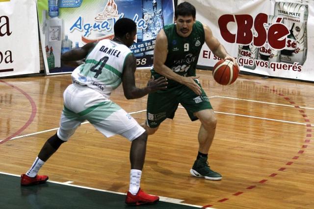 Sigue Mikulas y volvi� Chiera