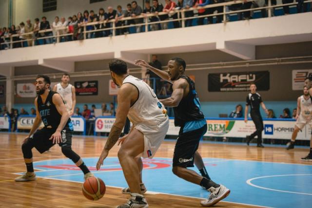 Liga Argentina: Los m�s destacados, club x club