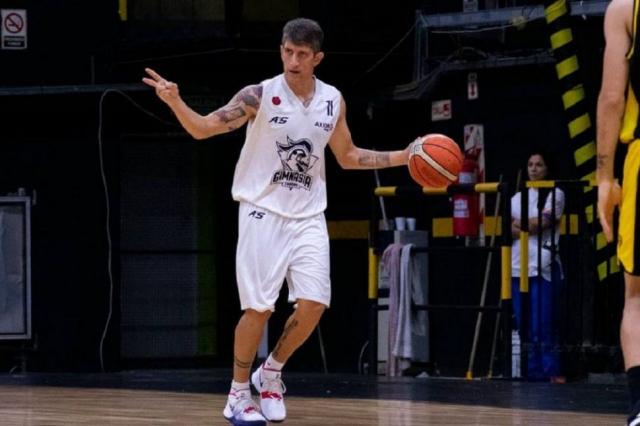 Jonatan Treise renov� por un a�o en Gimnasia