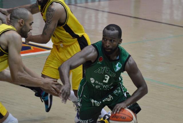 Da se�ales en lo alto