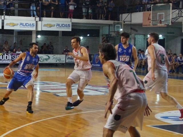 Parque Sur volvi� a la victoria ante su gente