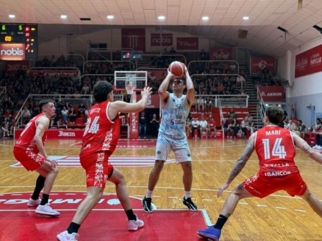 S�lido arranque para San Isidro