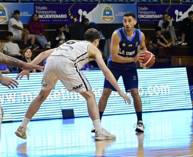 La Uni�n meti� tecera