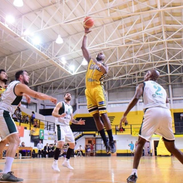 Sac� agua de las piedras