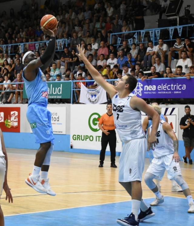 Lo cerr� con doble candado